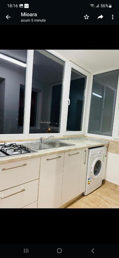 Studio Modern. Букурещ Екстериор снимка
